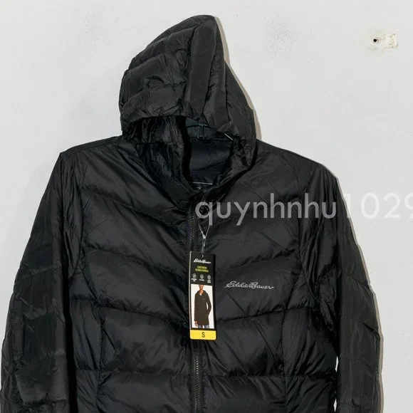 Eddie Bauer Women's CHEVRON DOWN PARKA IN BLACK - Picture 3 of 7